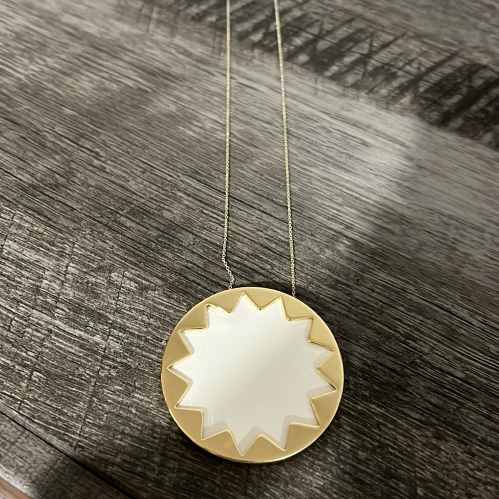 House Of Harlow 1960 Gold Color Sunburst Necklace